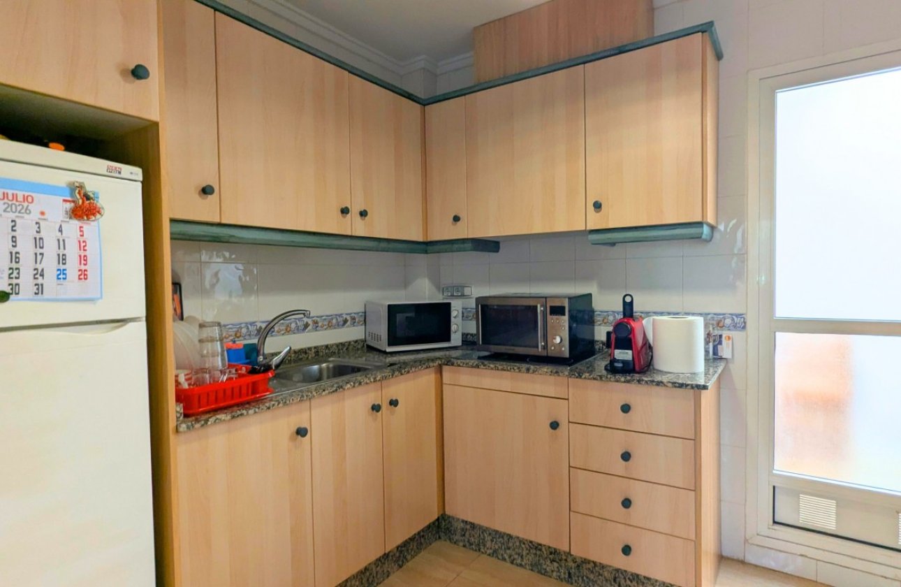 Resale - Quad House -
Lo Crispin - Inland