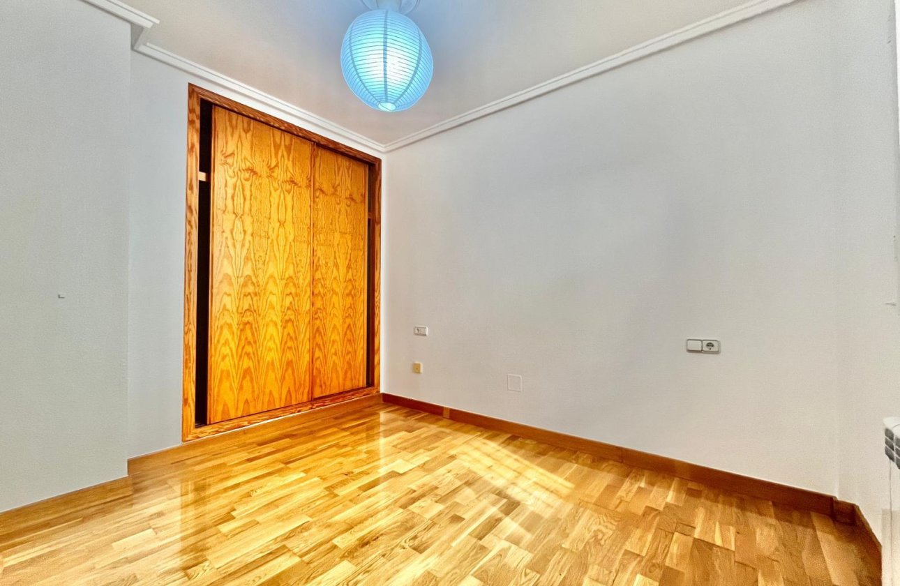 Resale - Quad House -
Orihuela Costa - Playa Flamenca