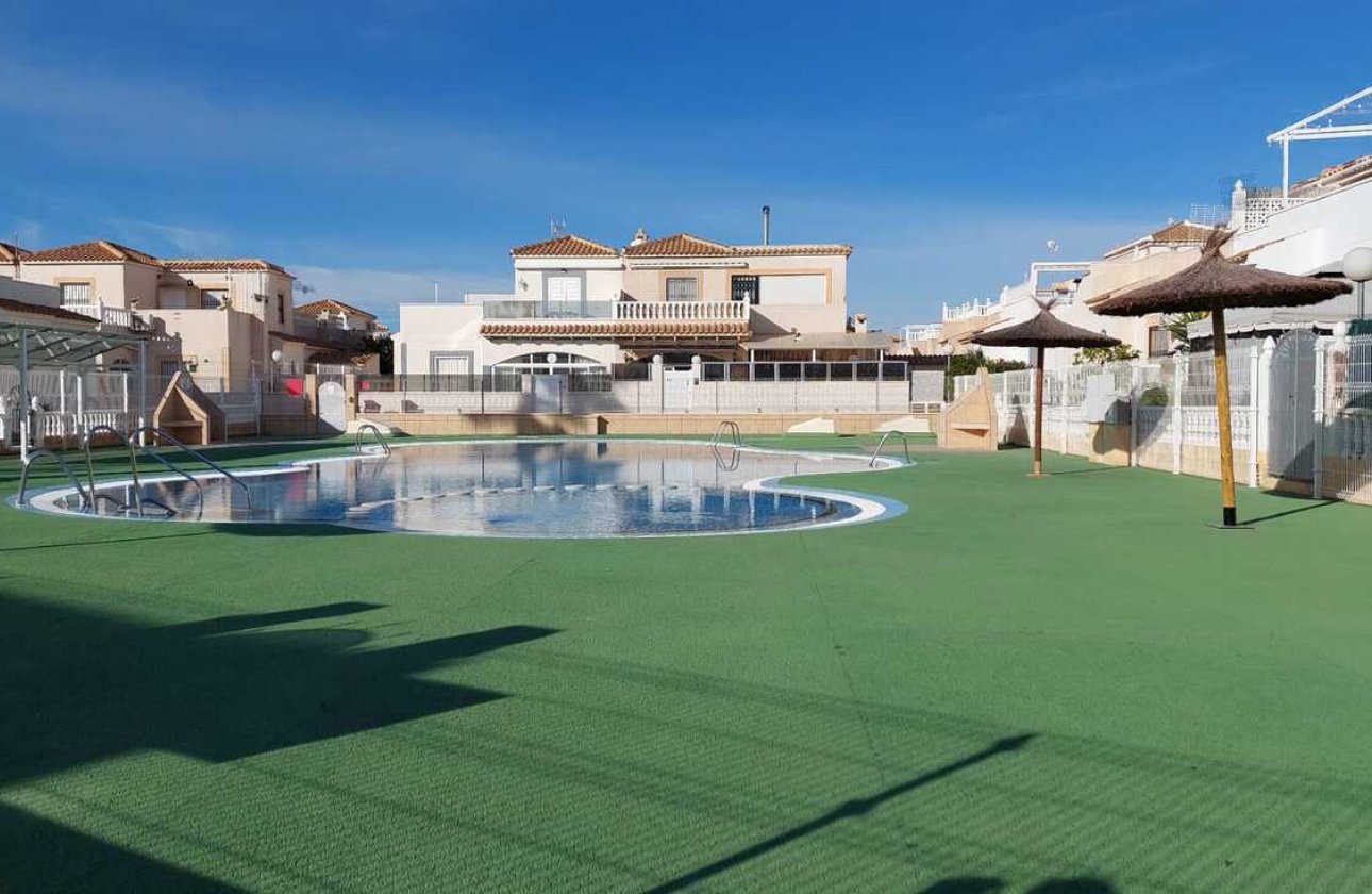 Resale - Quad House -
Orihuela Costa - Punta Prima