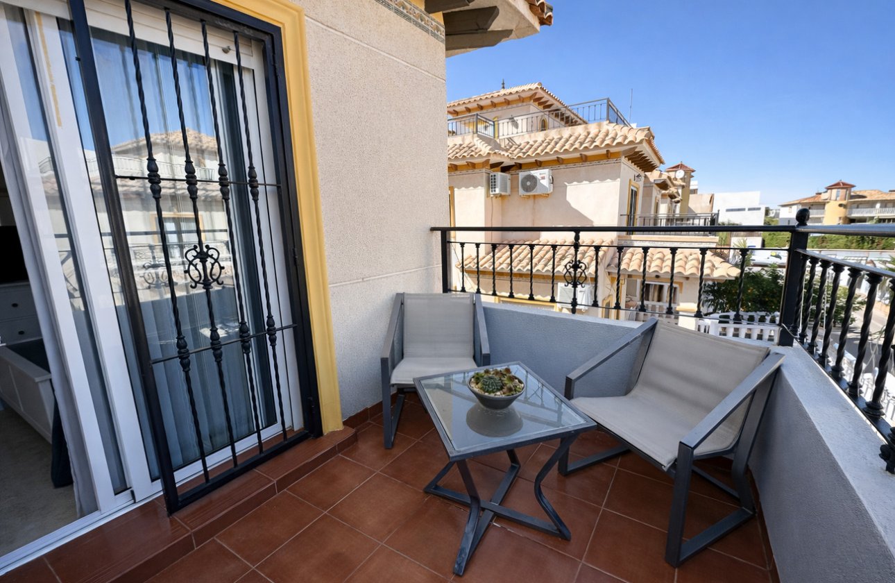 Resale - Quad House -
Orihuela Costa - Villa's San Jose IV