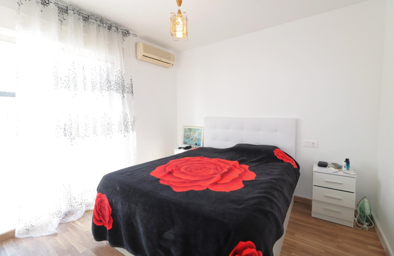 Resale - Quad House -
Torrevieja - Carrefour