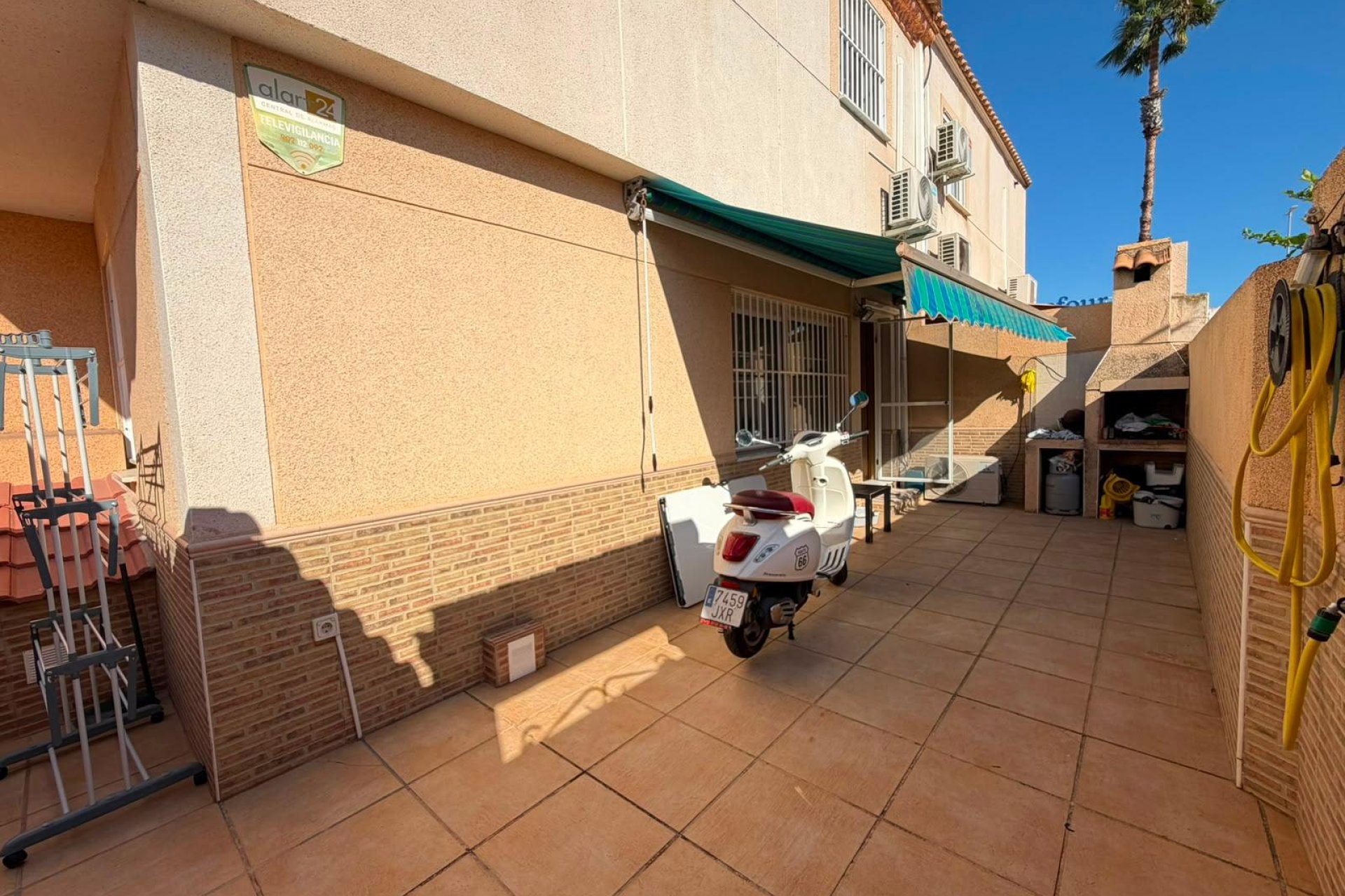 Resale - Quad House -
Torrevieja - Carrefour
