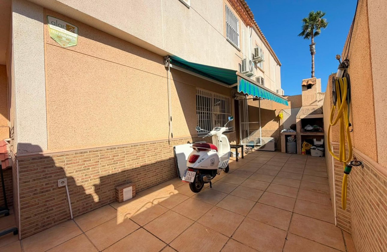 Resale - Quad House -
Torrevieja - Carrefour