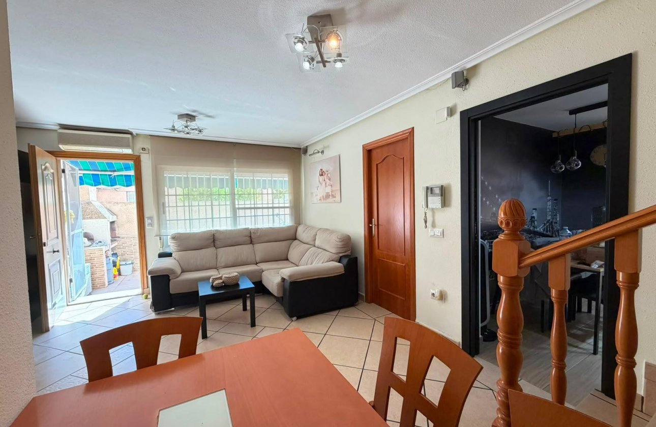 Resale - Quad House -
Torrevieja - Carrefour