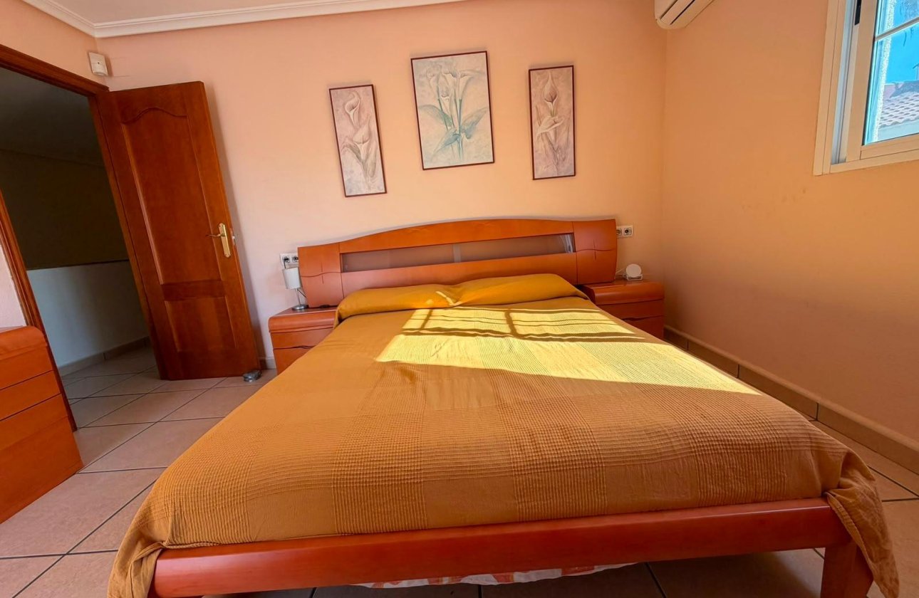 Resale - Quad House -
Torrevieja - Carrefour