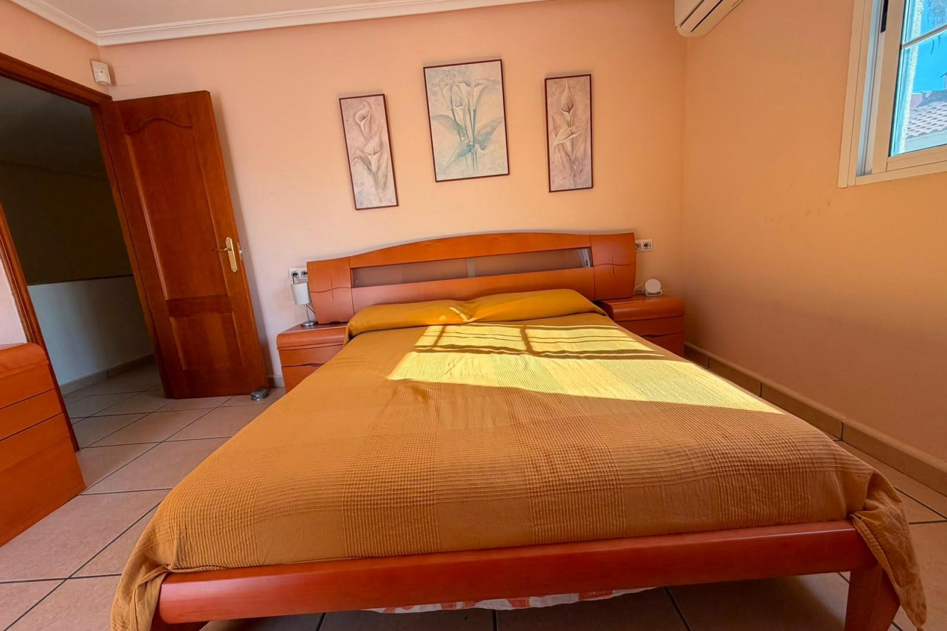 Resale - Quad House -
Torrevieja - Carrefour