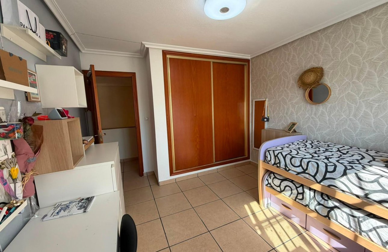 Resale - Quad House -
Torrevieja - Carrefour