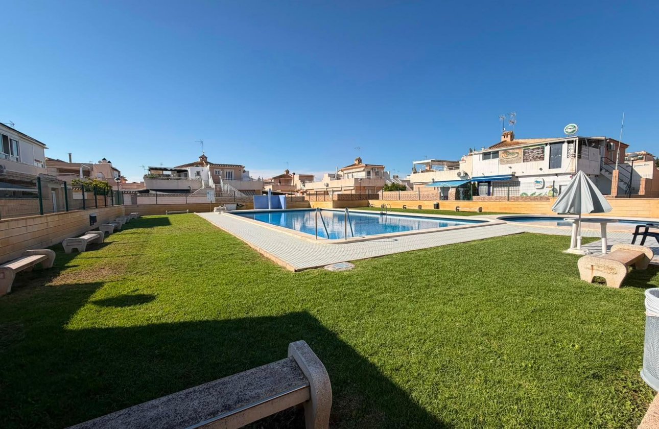 Resale - Quad House -
Torrevieja - Carrefour