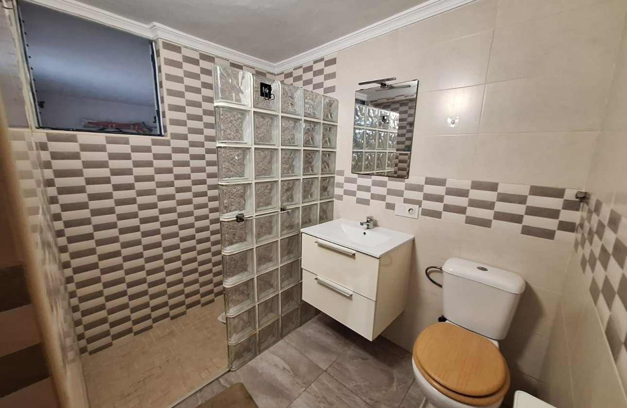 Resale - Quad House -
Torrevieja - Carrefour