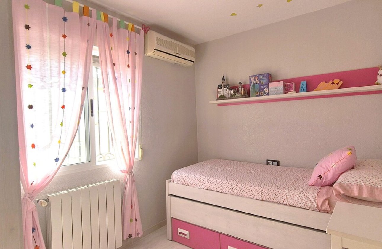 Resale - Quad House -
Torrevieja - Costa Blanca
