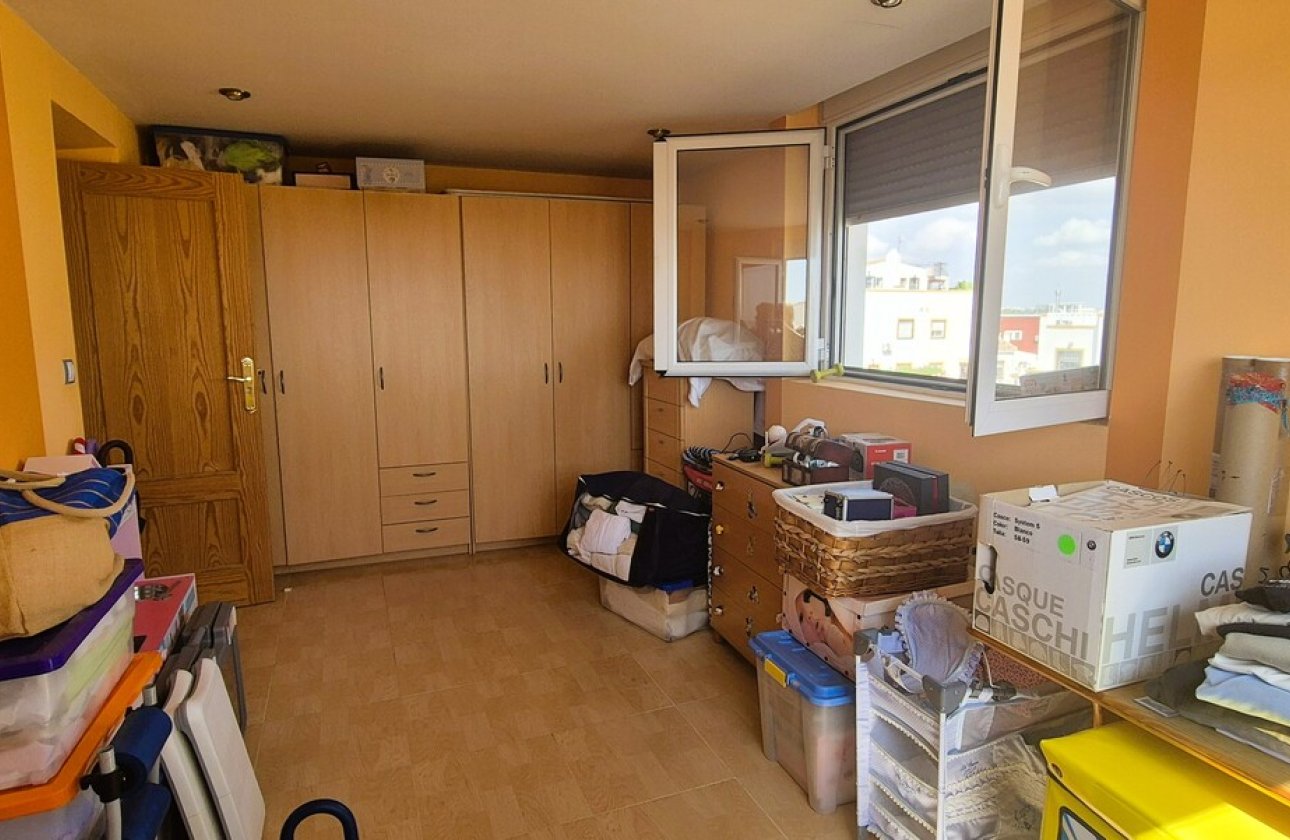 Resale - Quad House -
Torrevieja - Costa Blanca