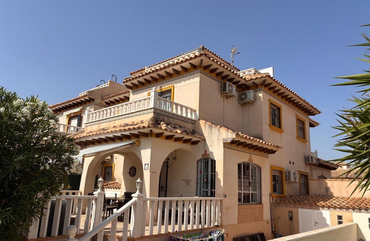 Resale - Quad Villa -
Lomas de Caboroig - Costa Blanca