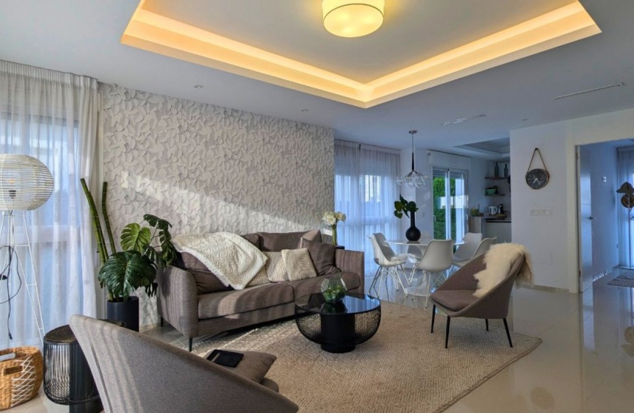 Resale - Semi Detached -
Ciudad Quesada - Costa Blanca