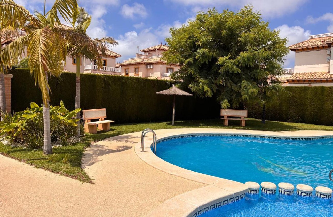 Resale - Semi Detached -
Lomas de Caboroig - Costa Blanca