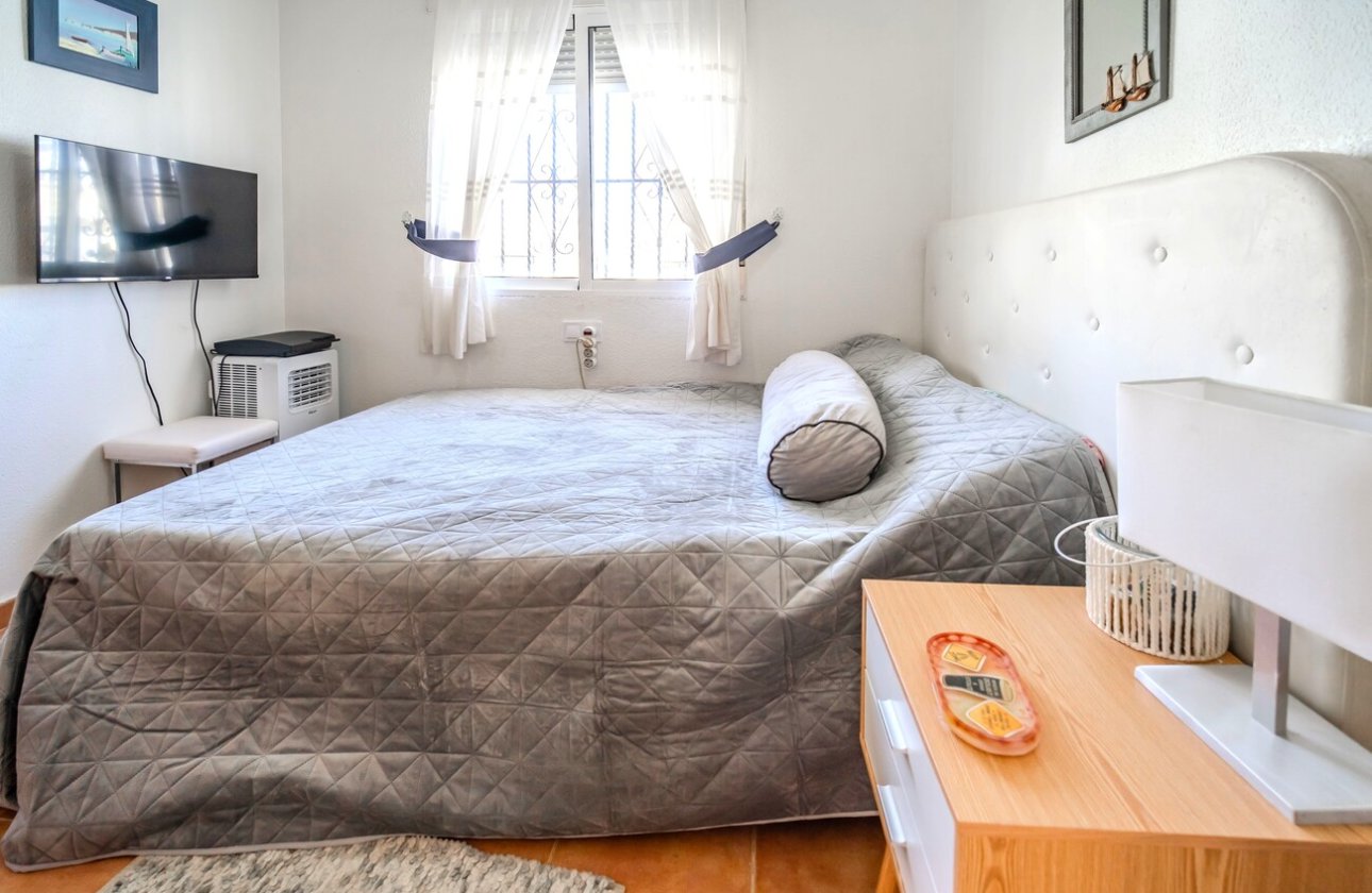 Resale - Semi Detached -
Los Altos - Res Valle de los pinos