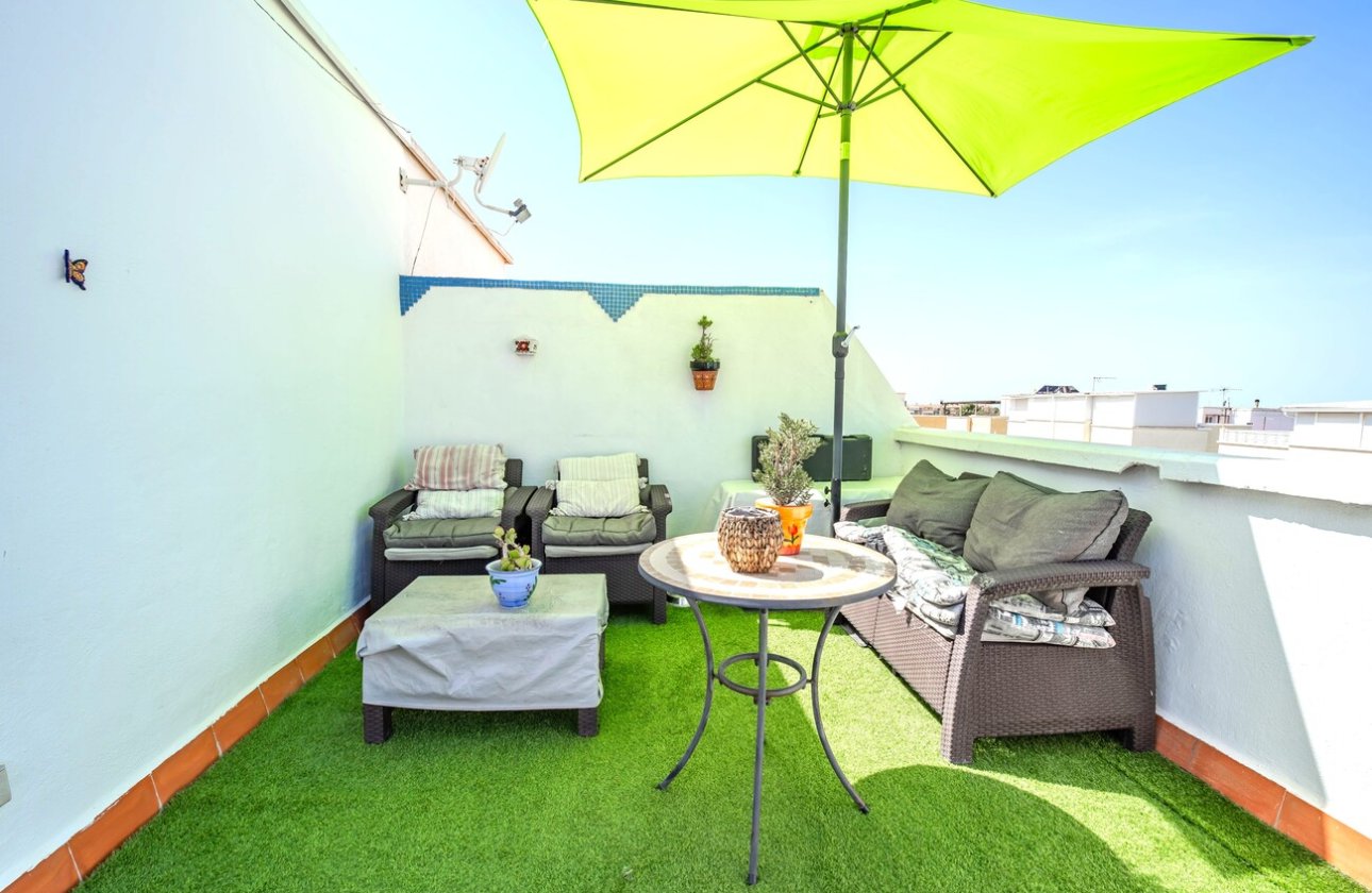 Resale - Semi Detached -
Los Altos - Res Valle de los pinos