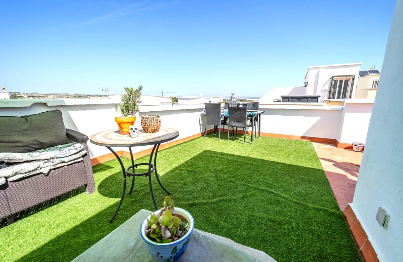 Resale - Semi Detached -
Los Altos - Res Valle de los pinos