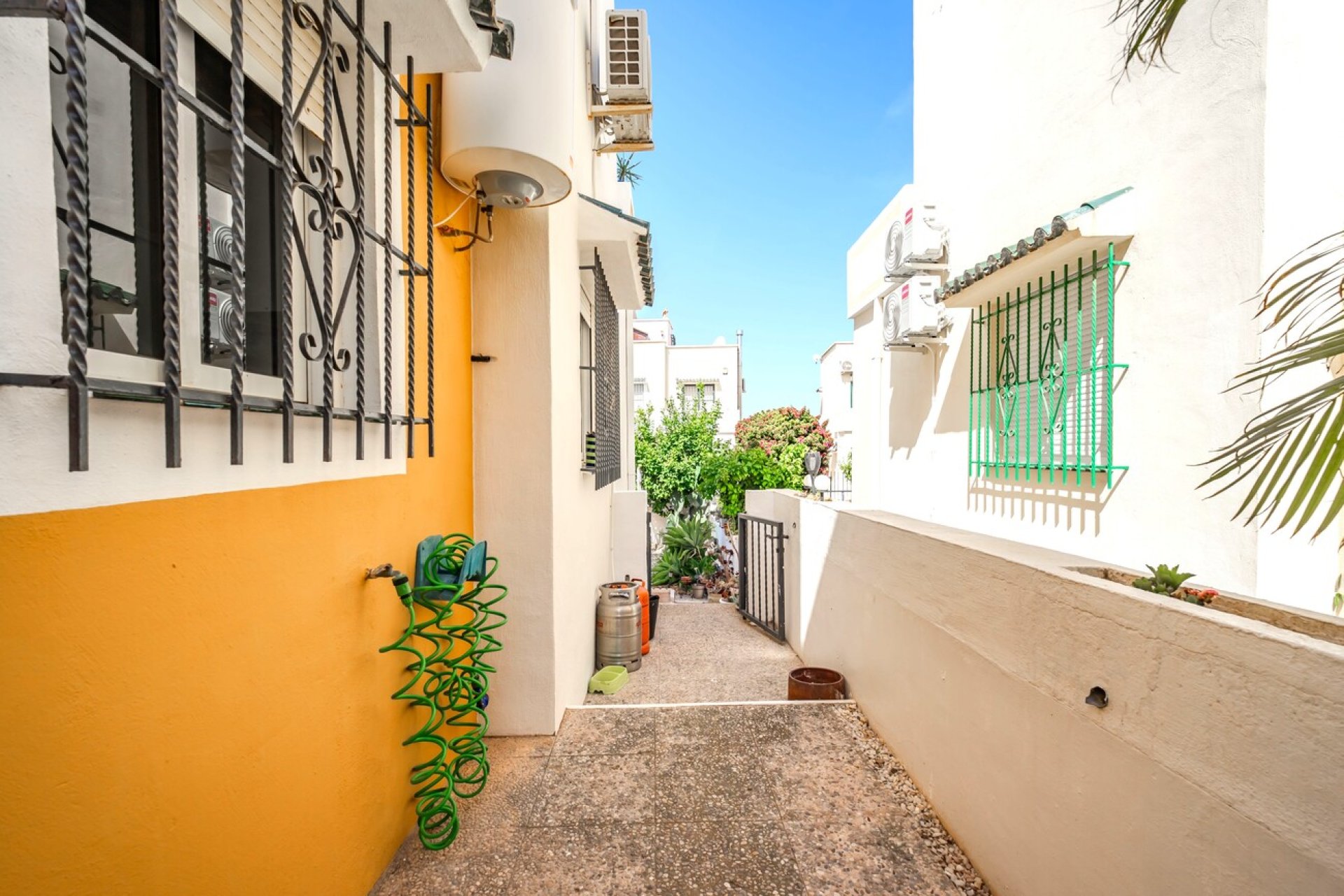 Resale - Semi Detached -
Los Altos - Res Valle de los pinos