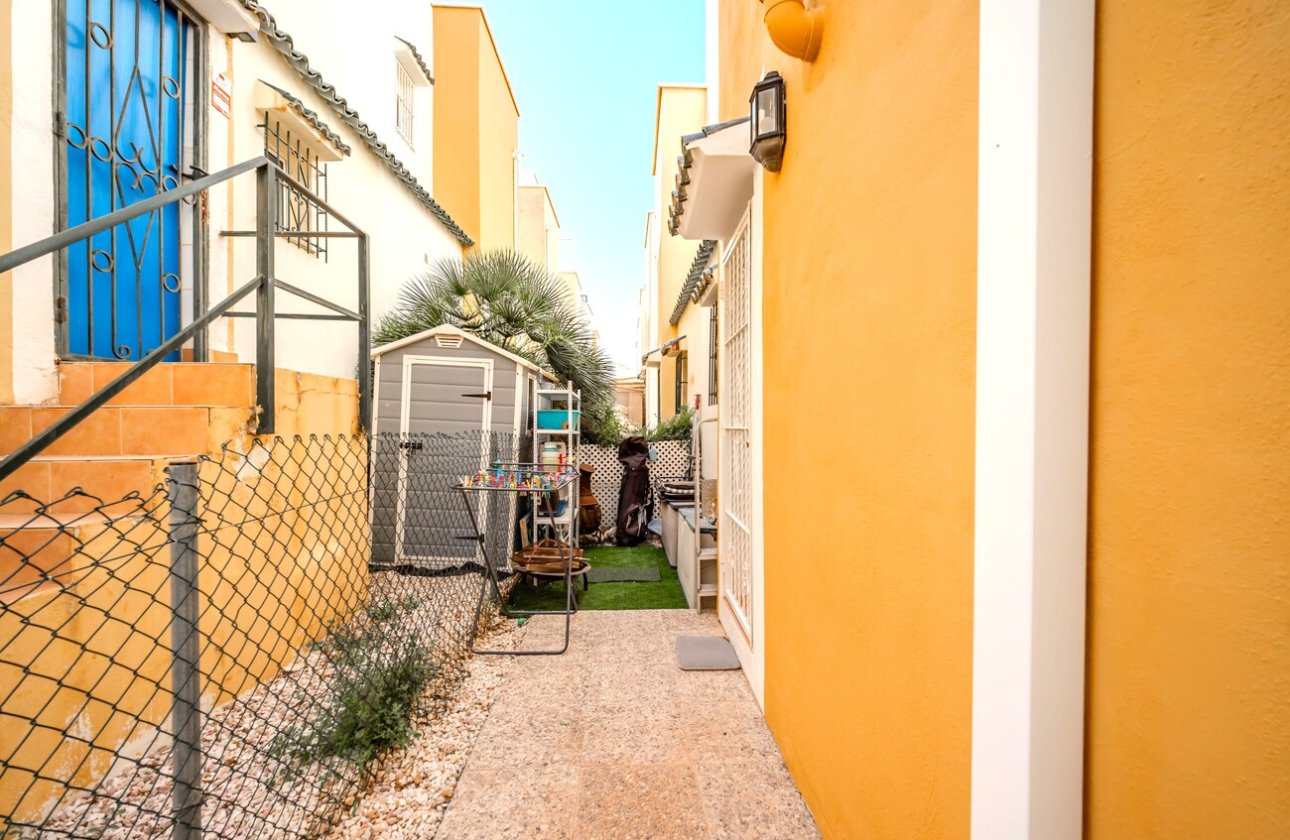 Resale - Semi Detached -
Los Altos - Res Valle de los pinos