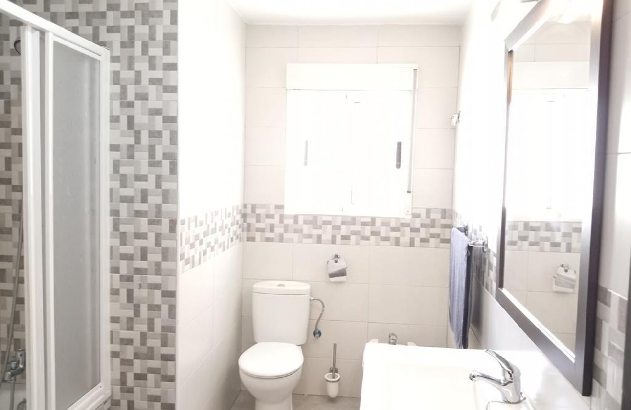 Resale - Semi Detached -
Los Montesinos - PUEBLO CENTRO