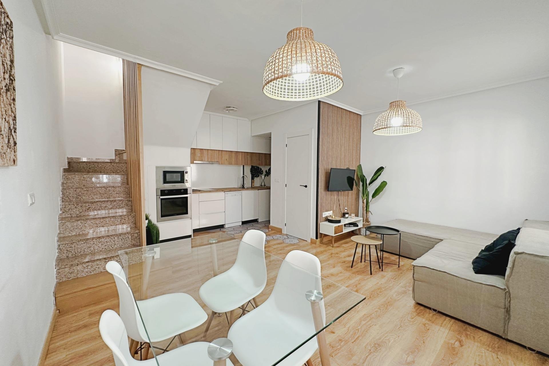 Resale - Semi Detached -
Orihuela Costa - La Zenia