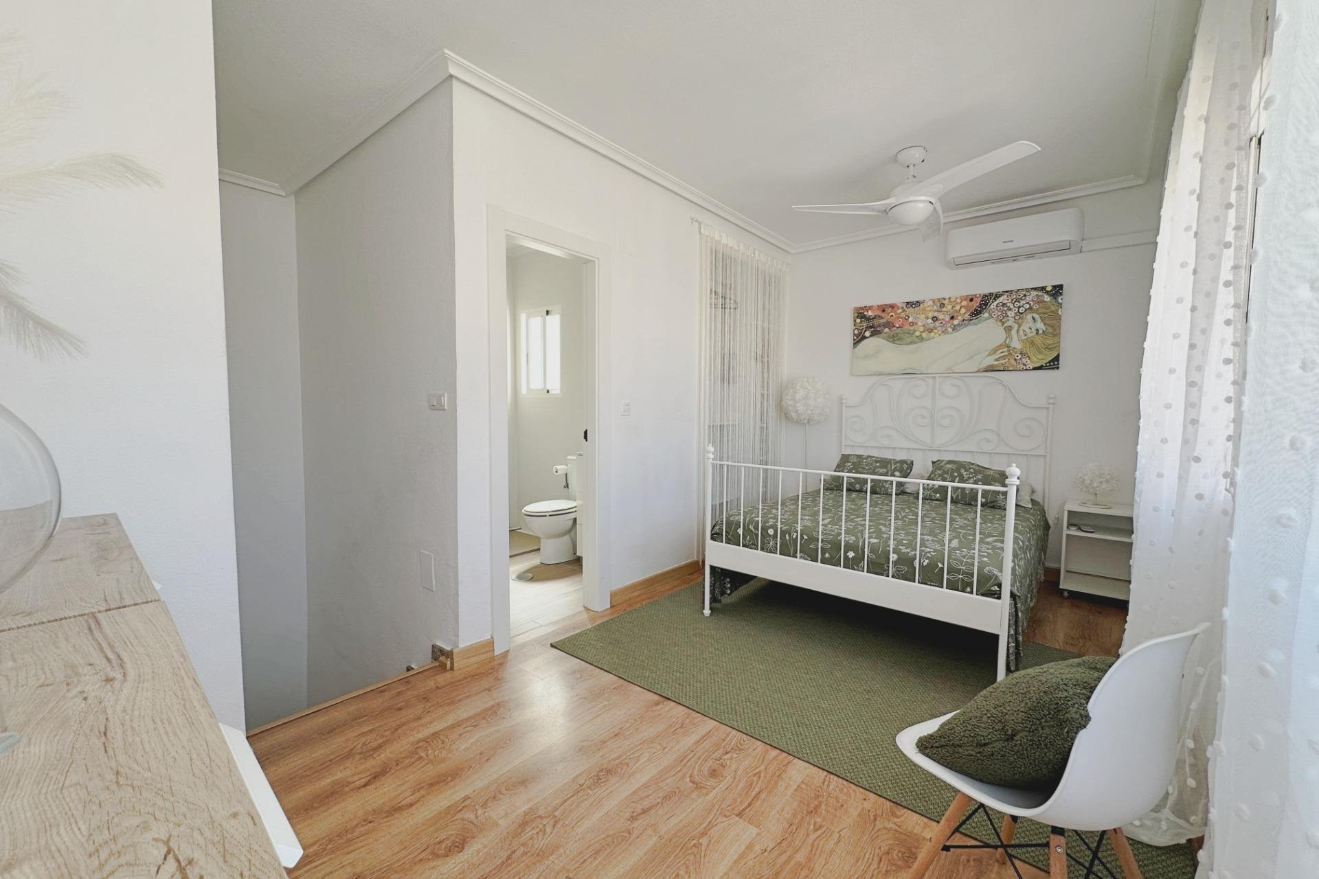 Resale - Semi Detached -
Orihuela Costa - La Zenia