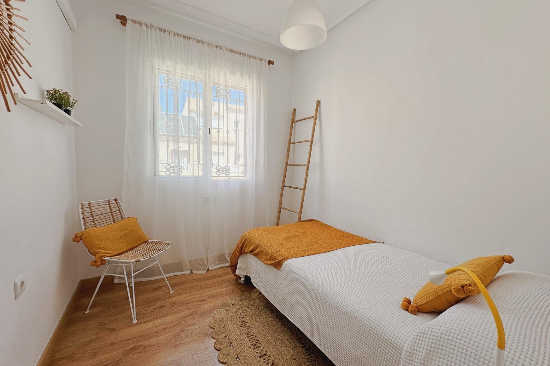 Resale - Semi Detached -
Orihuela Costa - La Zenia