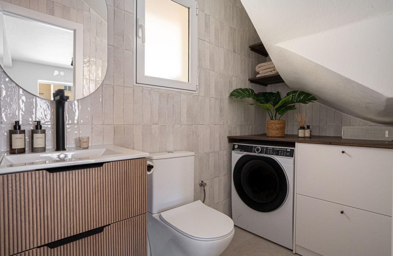 Resale - Semi Detached -
Orihuela Costa - Los Almendros-la Florida