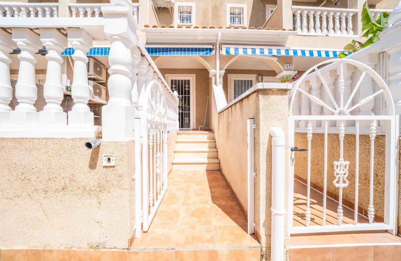 Resale - Semi Detached -
Orihuela Costa - Los Almendros-la Florida