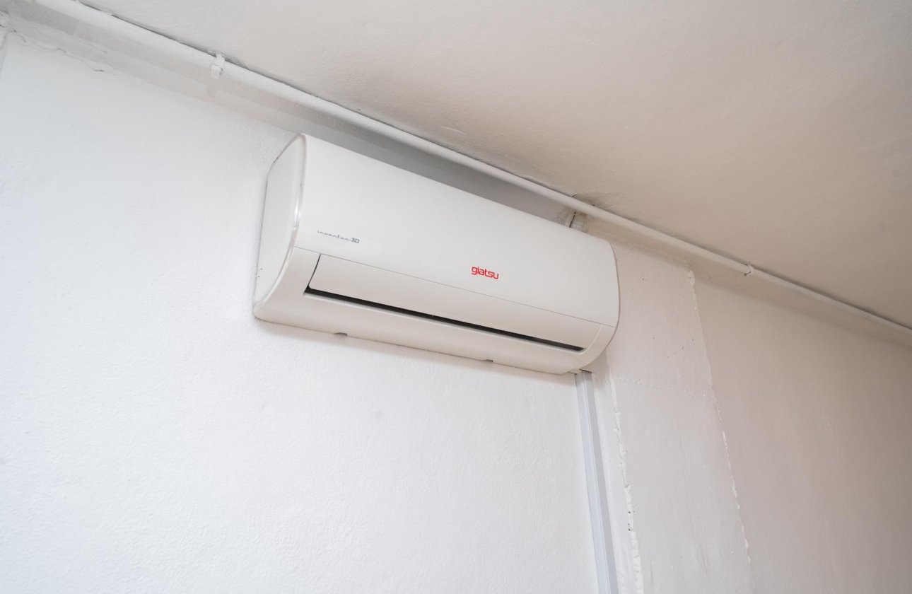 Resale - Semi Detached -
Orihuela Costa - Los Almendros-la Florida