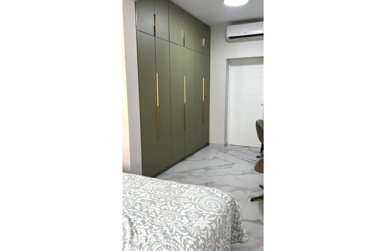 Resale - Semi Detached -
Orihuela Costa - Playa Flamenca