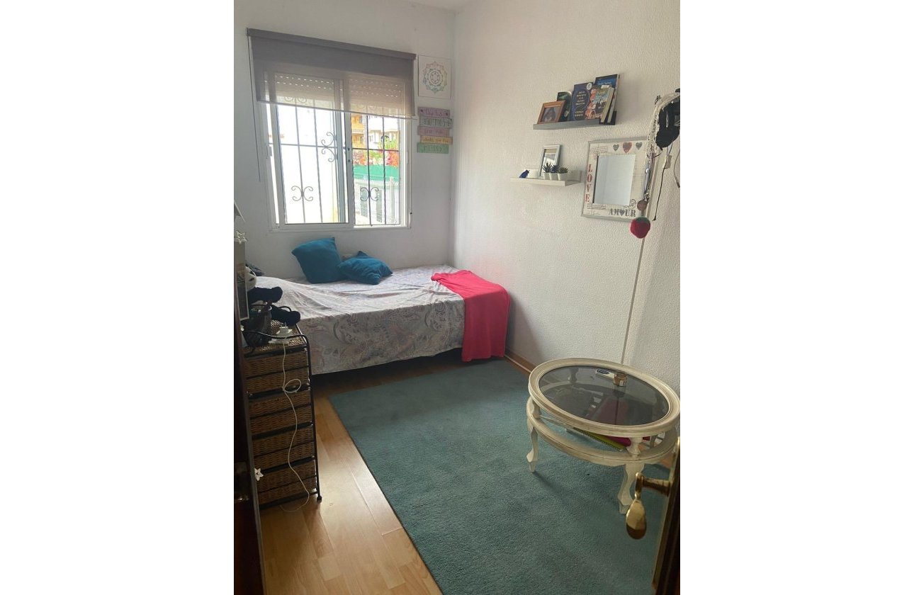 Resale - Semi Detached -
Orihuela Costa - Punta Prima