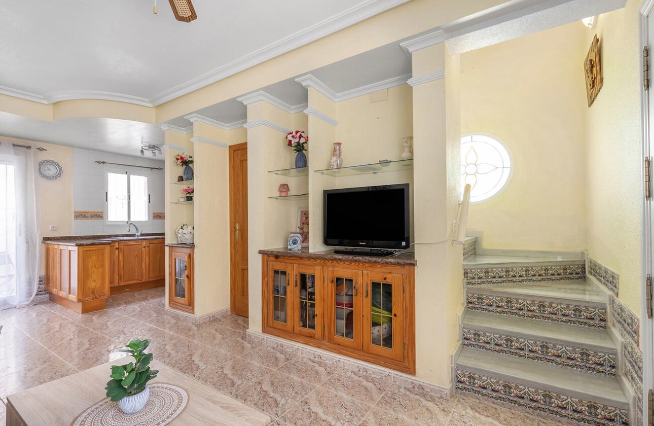 Resale - Semi Detached Penthouse -
Orihuela Costa - Costa Blanca