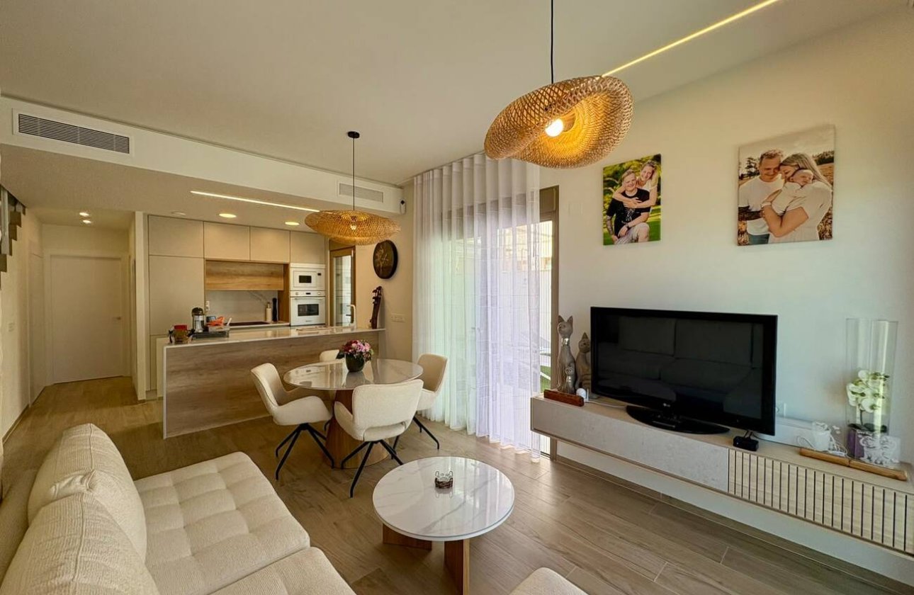 Resale - Semi Detached -
Rojales - Ciudad Quesada
