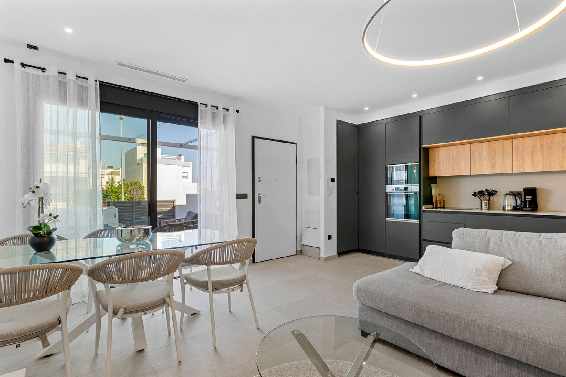 Resale - Semi Detached -
Rojales - Town
