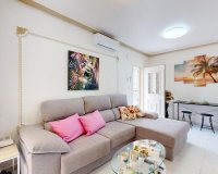 Resale - Semi Detached -
San Miguel de Salinas - 03193