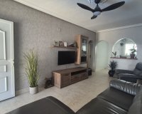 Resale - Semi Detached -
San Miguel de Salinas - Inland