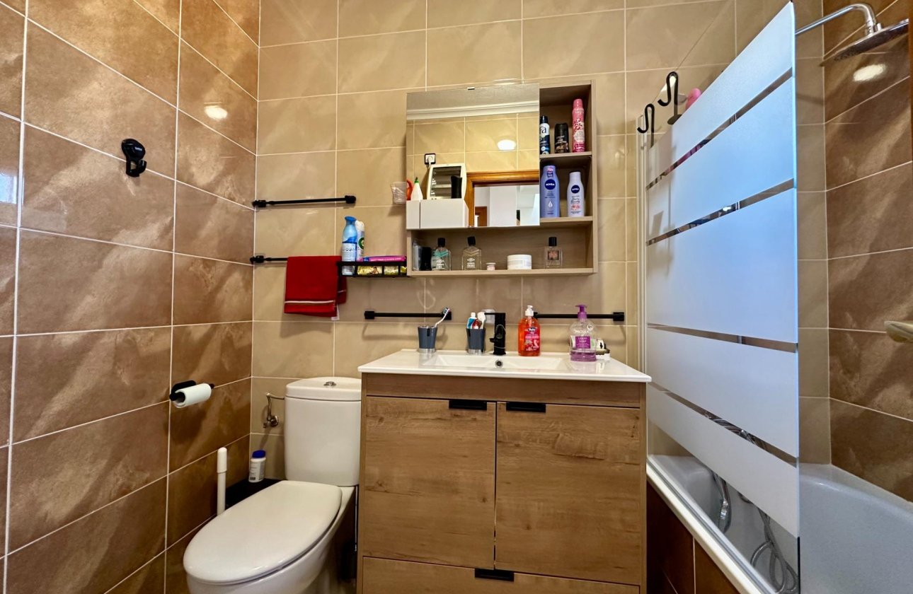 Resale - Semi Detached -
San Miguel de Salinas - Residencial Los Flamencos