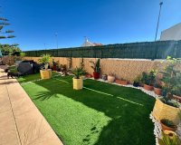 Resale - Semi Detached -
San Miguel de Salinas - Residencial Los Flamencos