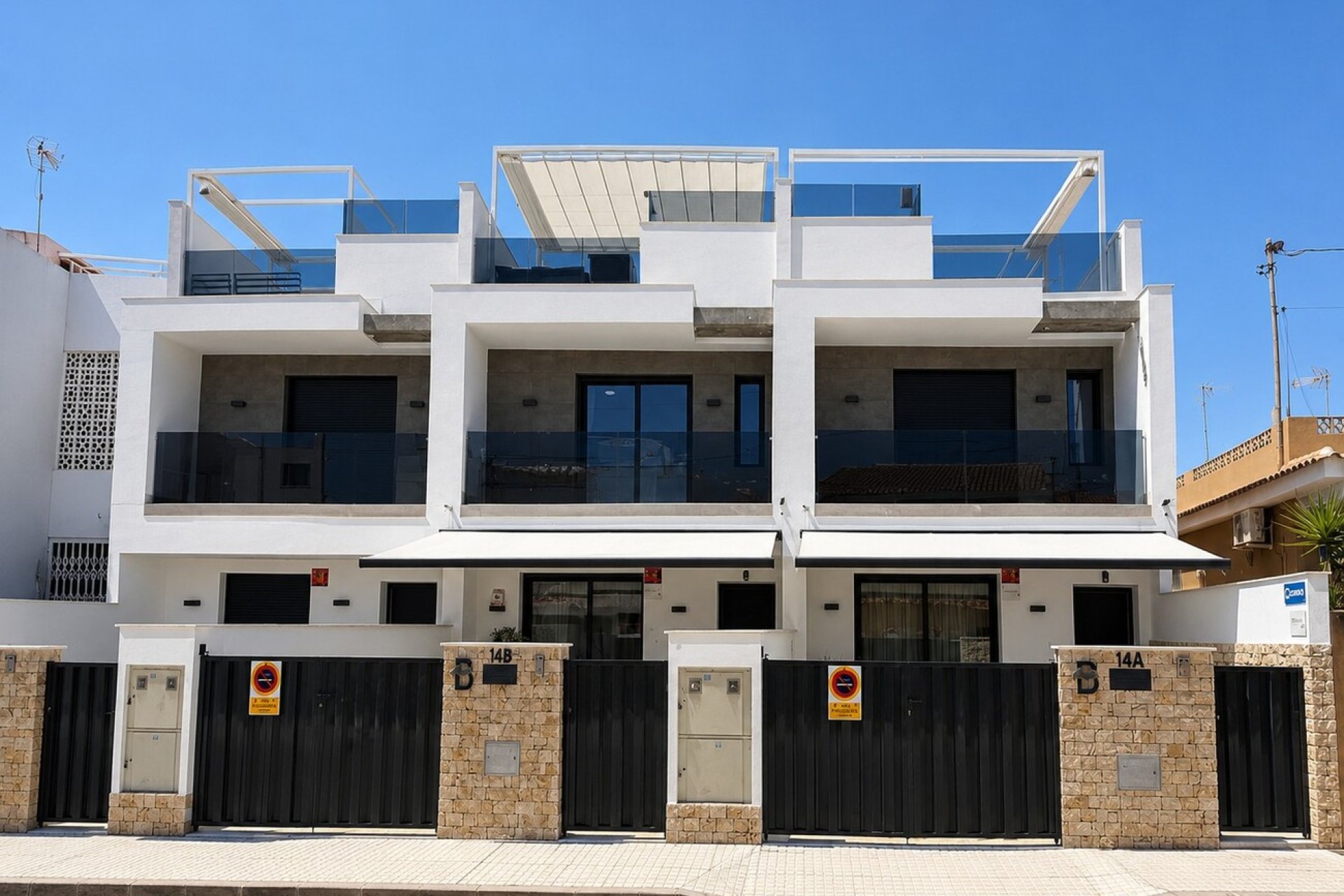 Resale - Semi Detached -
Torre de la Horadada - Costa Blanca
