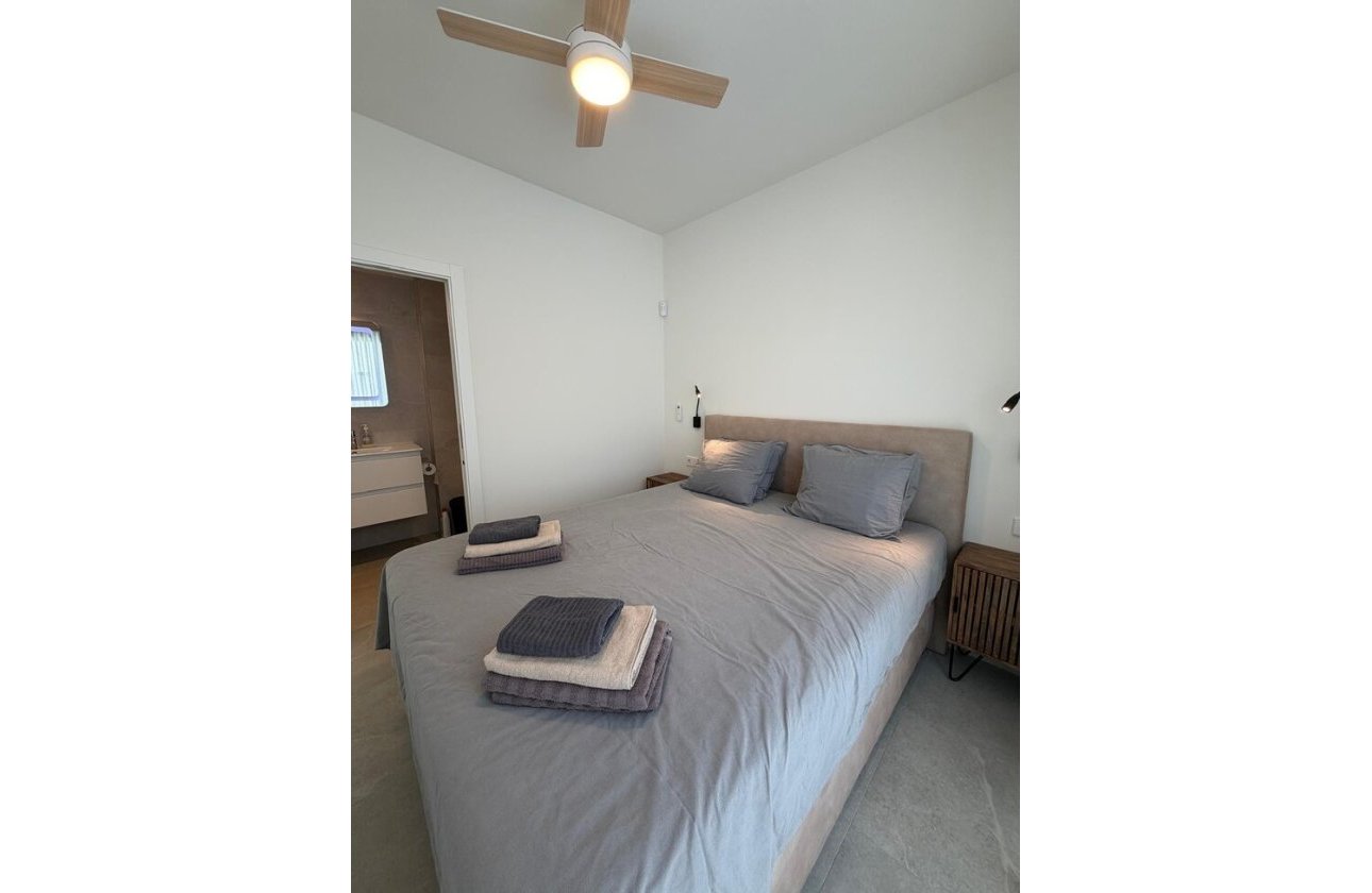 Resale - Semi Detached -
Torre de la Horadada - Costa Blanca