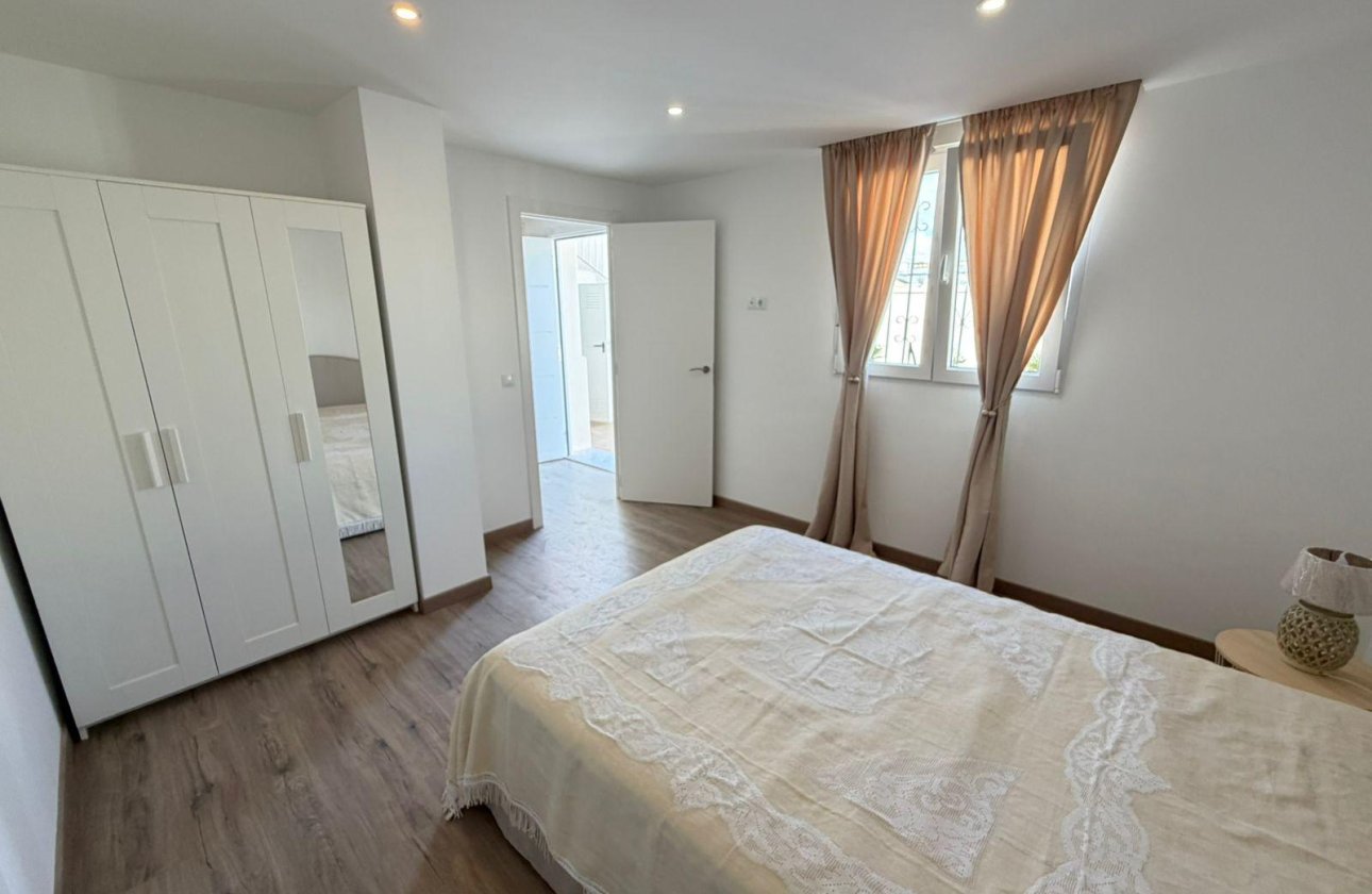 Resale - Semi Detached -
Torrevieja - Cabo Cervera