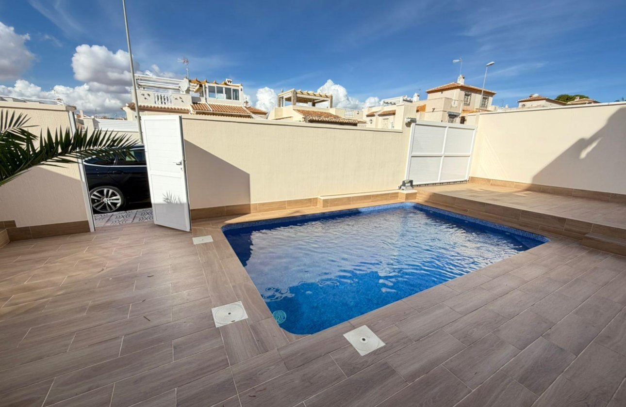 Resale - Semi Detached -
Torrevieja - Cabo Cervera