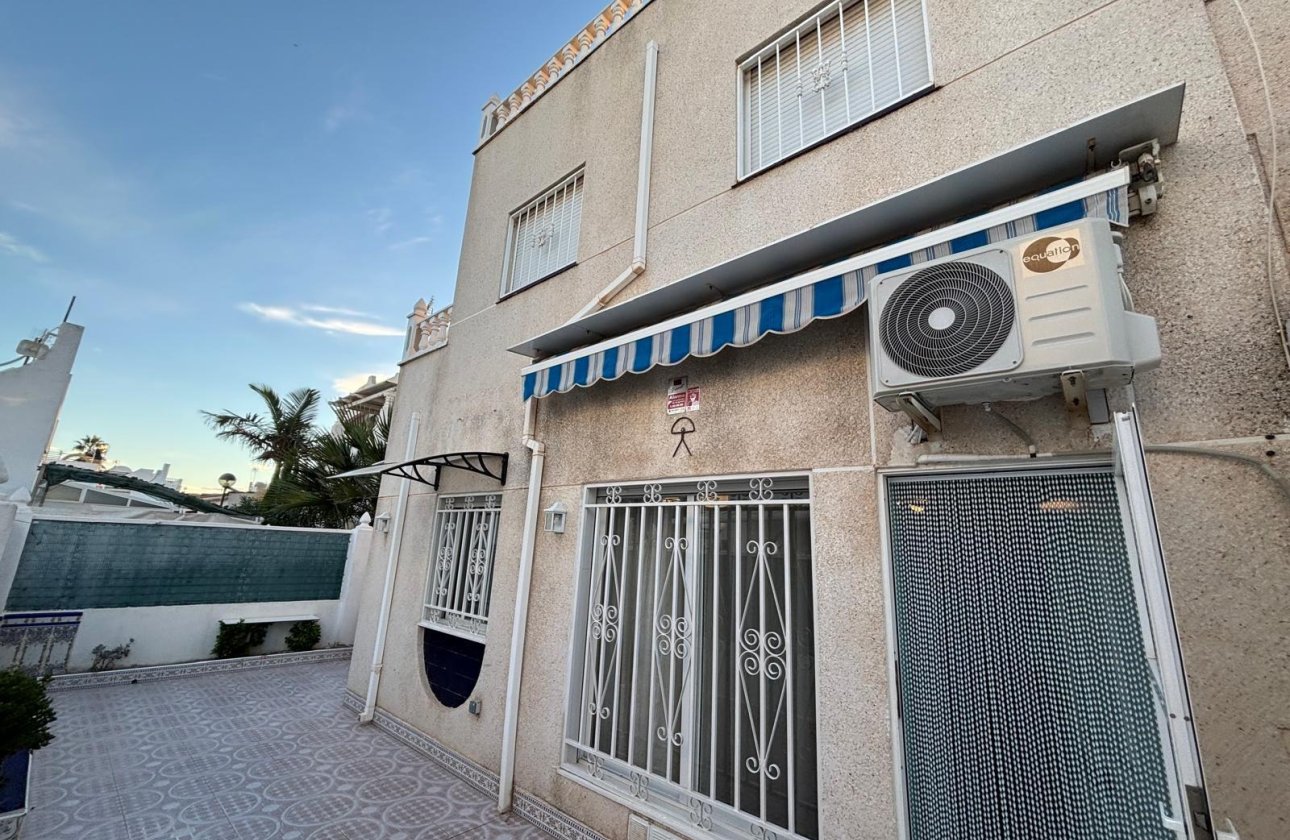 Resale - Semi Detached -
Torrevieja - Carrefour