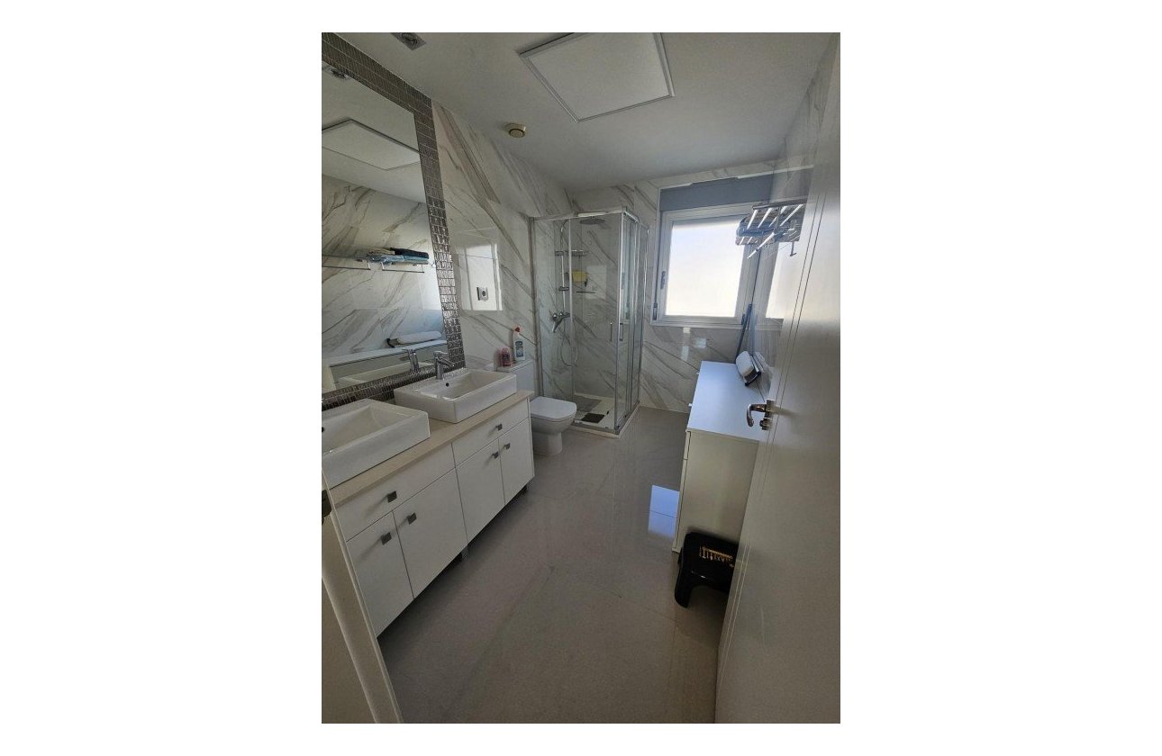 Resale - Semi Detached -
Torrevieja - Costa Blanca
