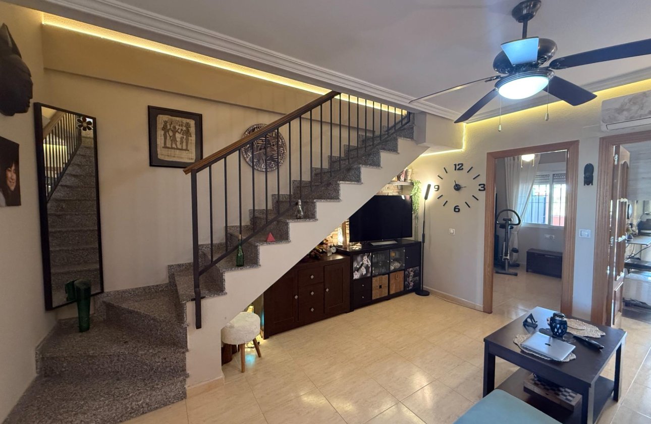 Resale - Semi Detached -
Torrevieja - El Limonar