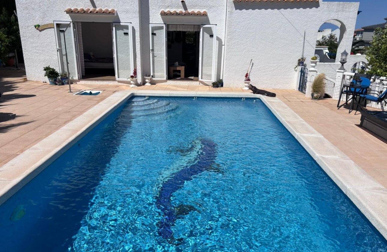 Resale - Semi Detached -
Torrevieja - Los Balcones