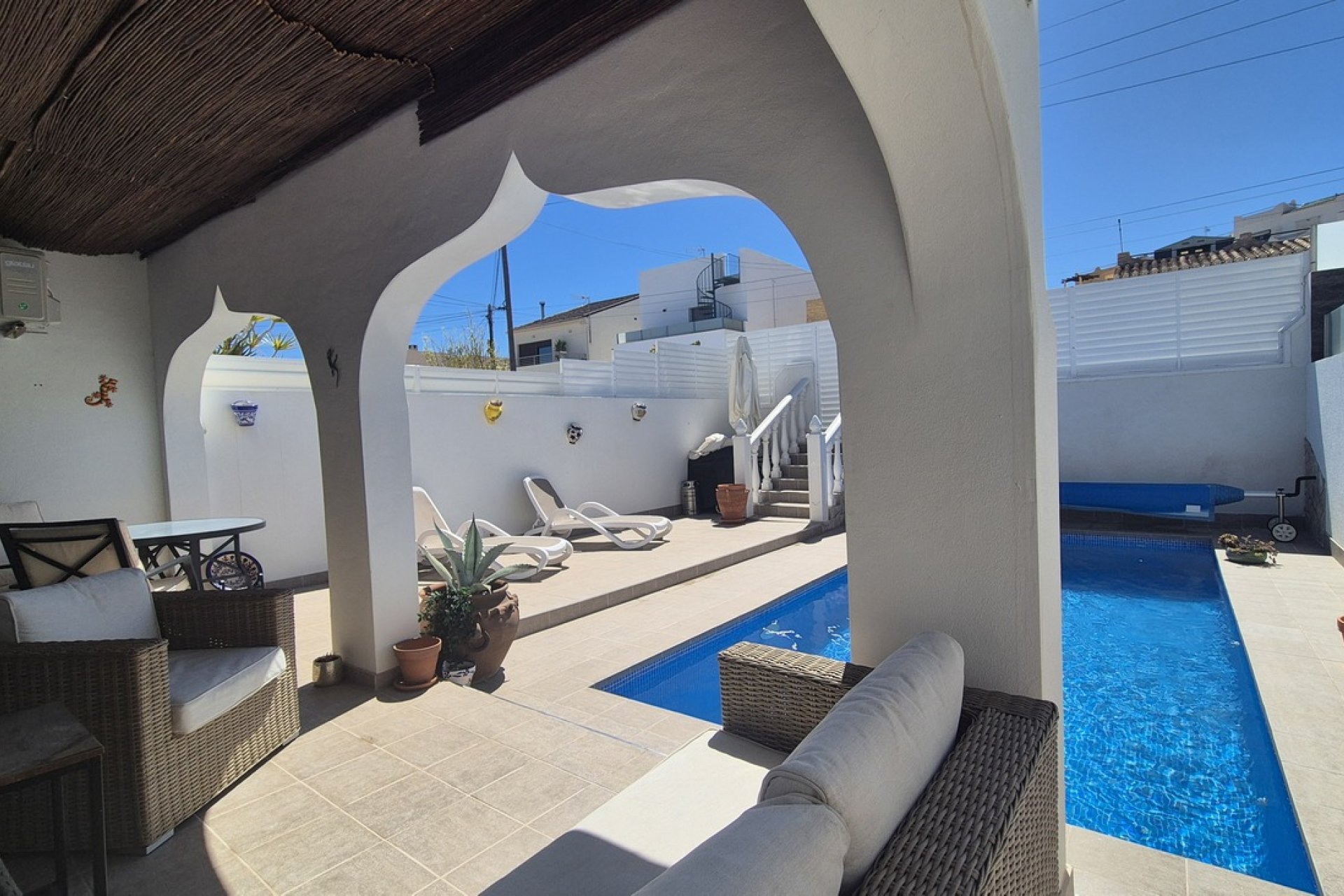 Resale - Semi Detached -
Villamartin - Costa Blanca