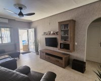 Resale - Semi Detached -
Villamartin - Costa Blanca