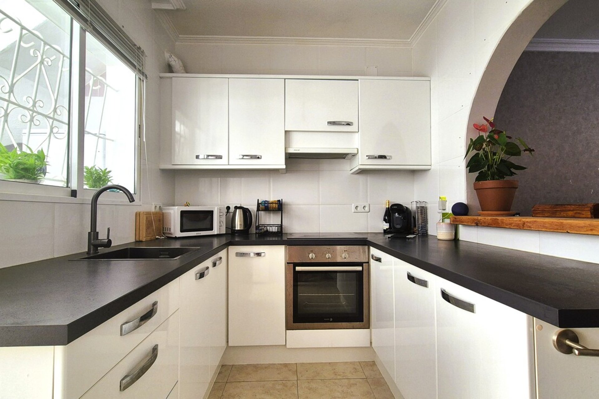 Resale - Semi Detached -
Villamartin - Costa Blanca